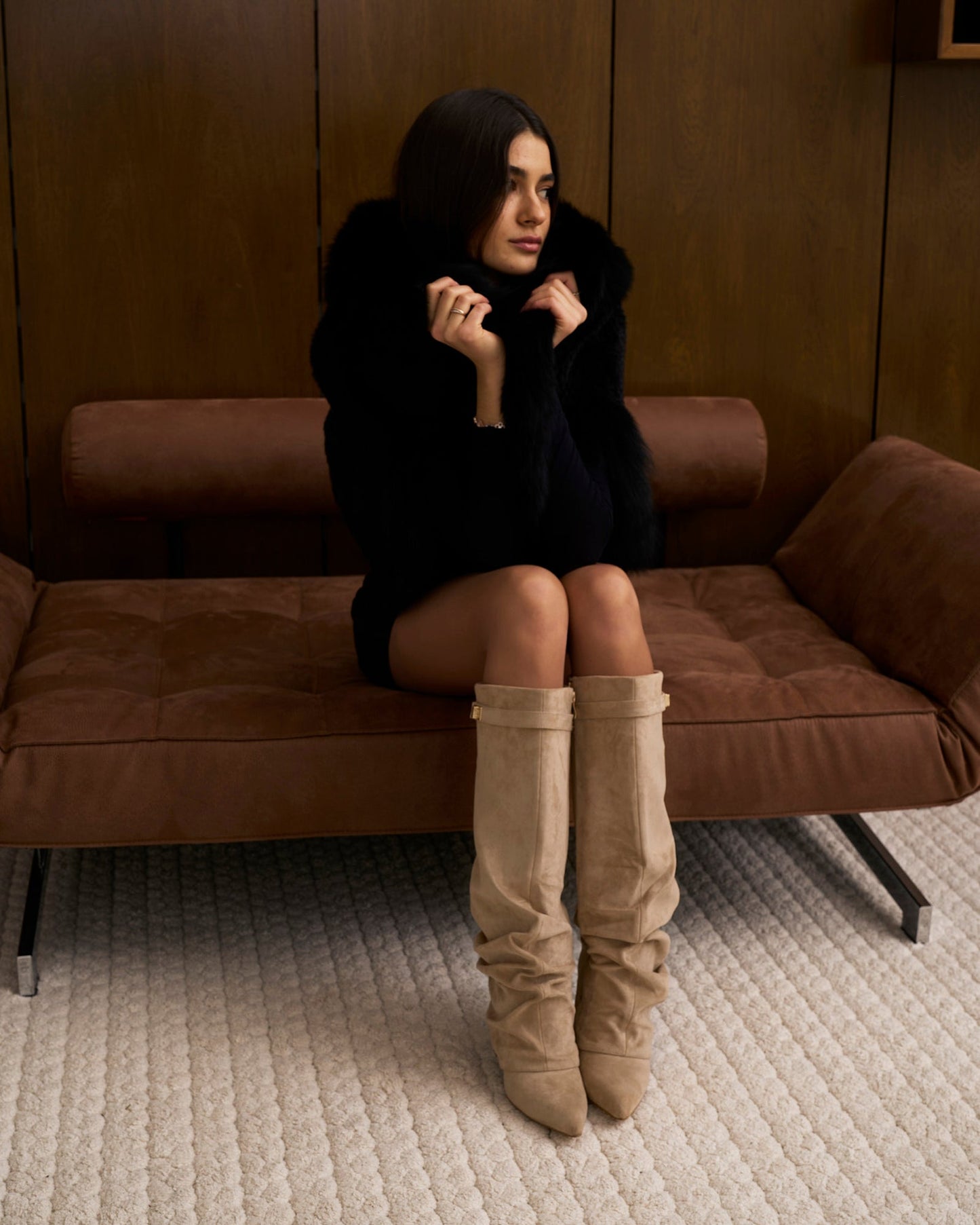 beige